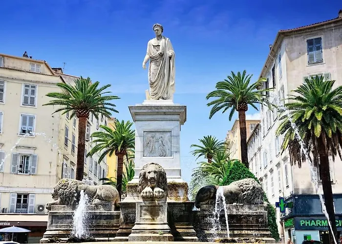 De Charme En Hyper Centre Ajaccio (Corsica)